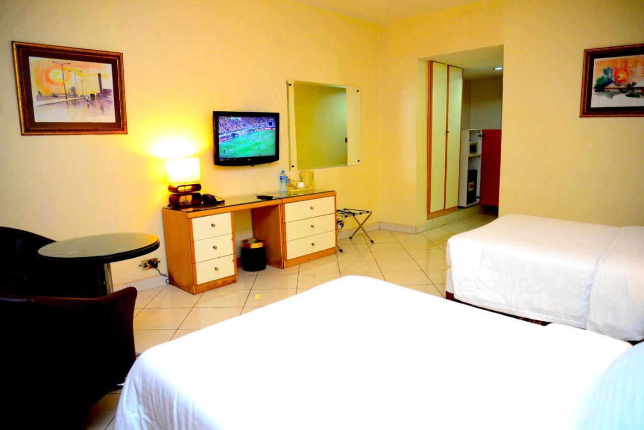 Golden Royale Hotel Энугу Экстерьер фото