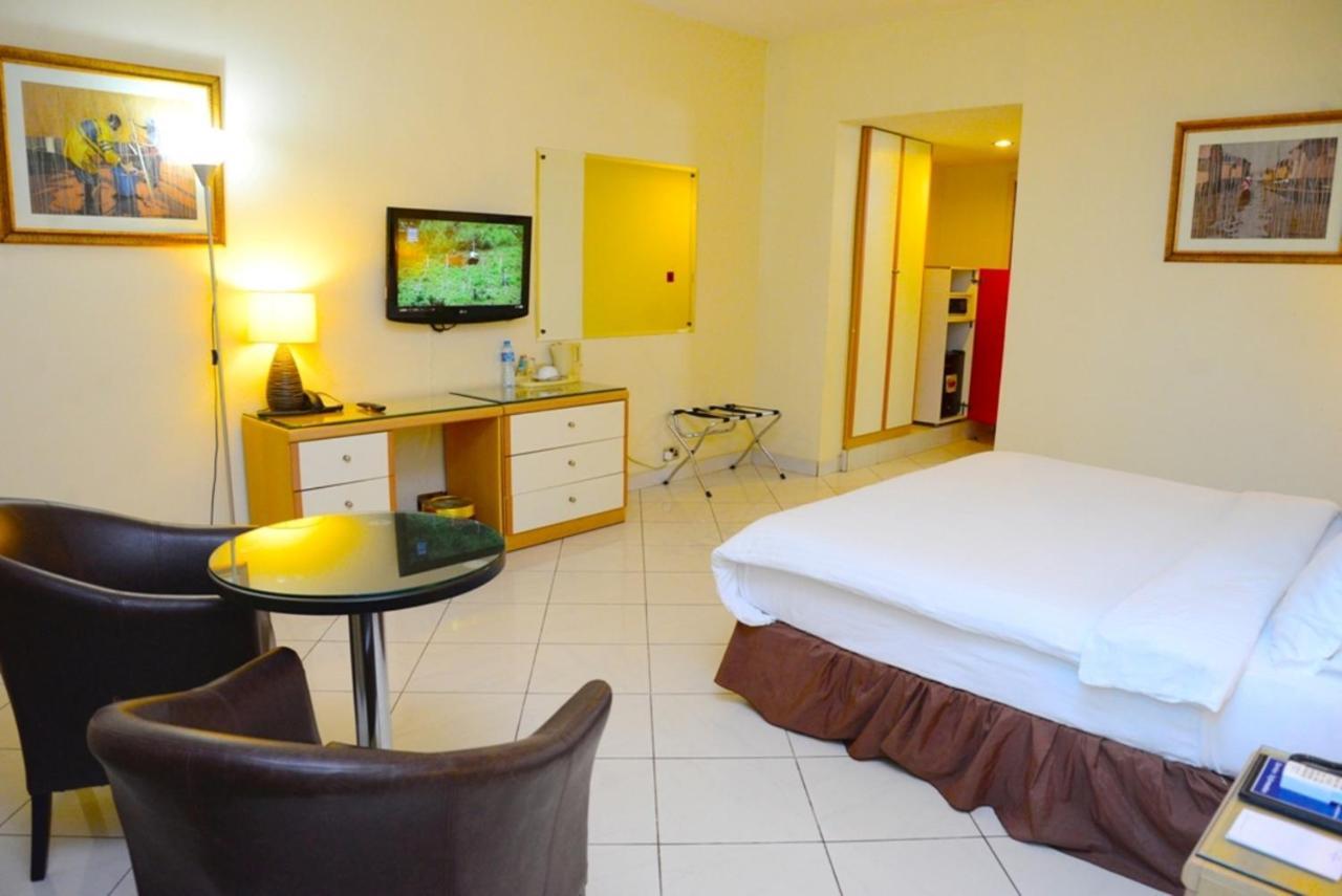 Golden Royale Hotel Энугу Экстерьер фото