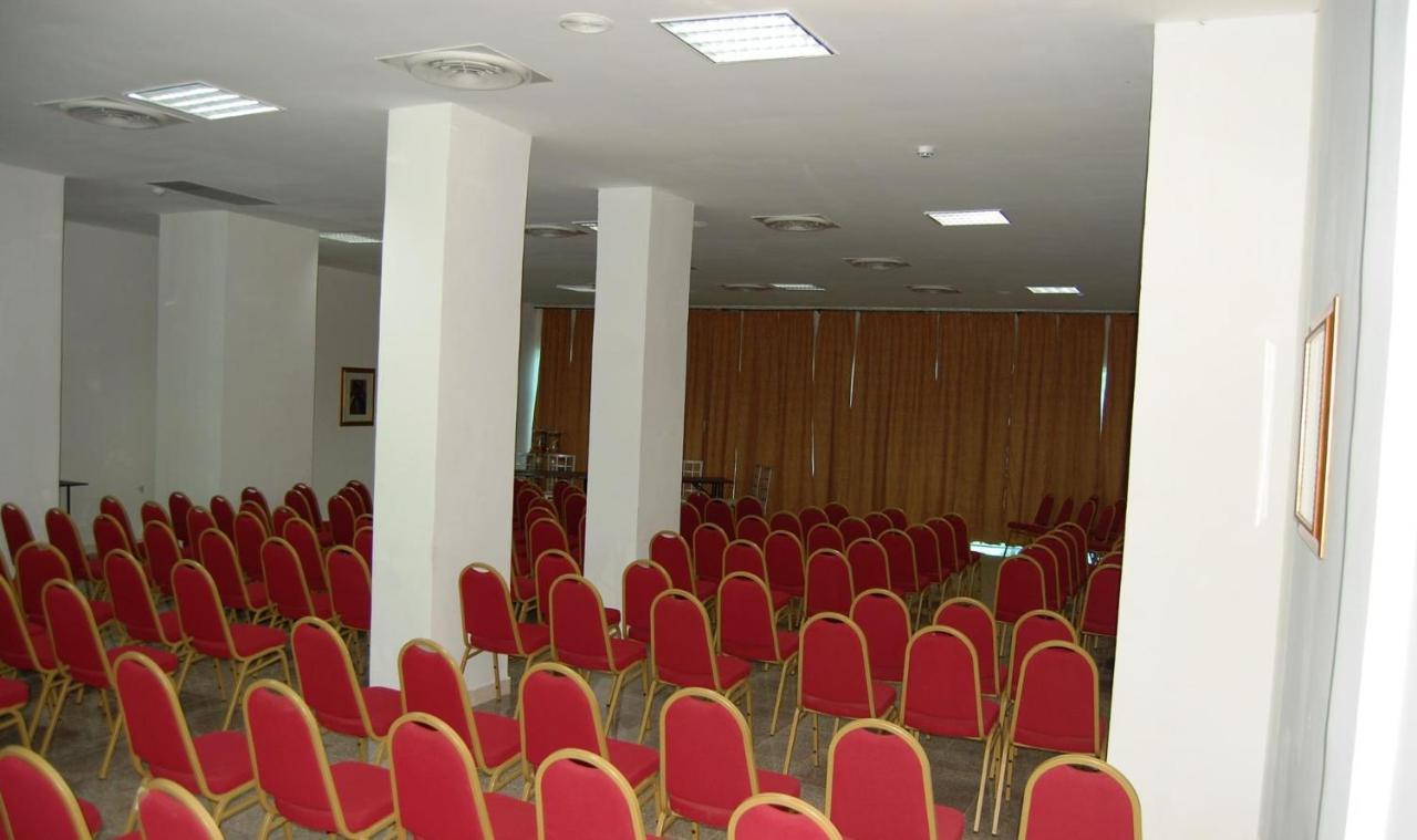 Golden Royale Hotel Энугу Экстерьер фото